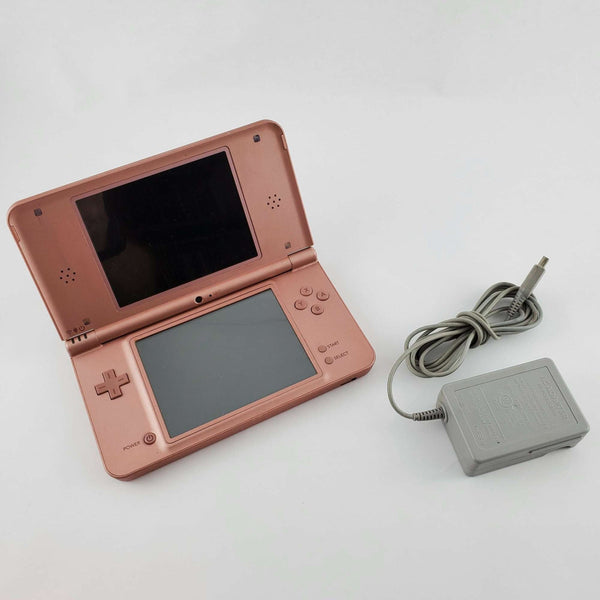 Nintendo DS Lite: Nintendogs (4 Games!) - Image 2