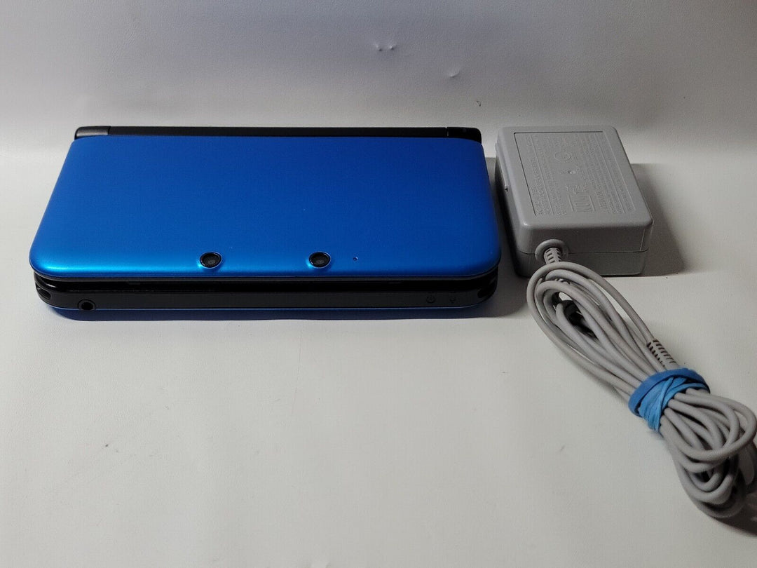 Nintendo 3DS XL Handheld Console Blue Black Tested