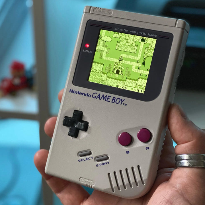 Original Nintendo Gameboy Console
