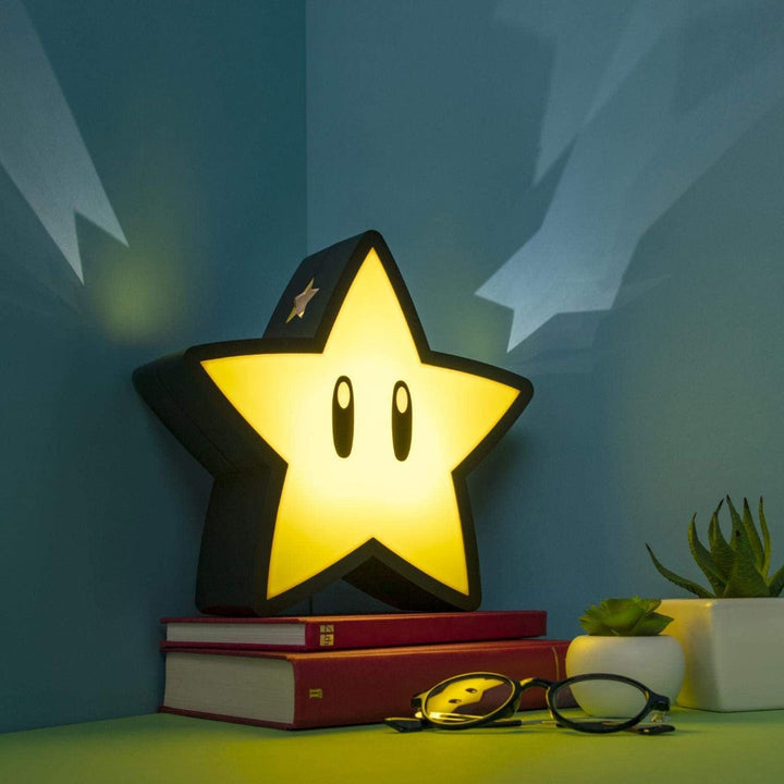 Super Mario: Super Star Projection Light (Retro Fam)