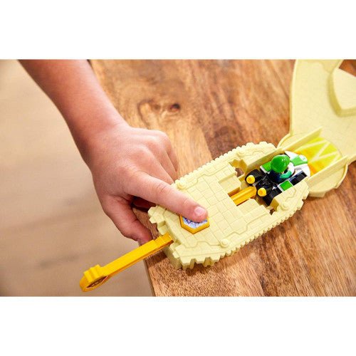 Hot Wheels Mario Kart Thwomp Ruins Track Set (Retro Fam)