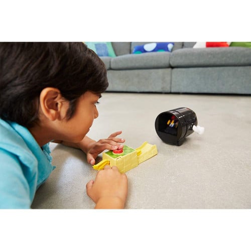 Hot Wheels Mario Kart Bullet Bill Play Set (Retro Fam)