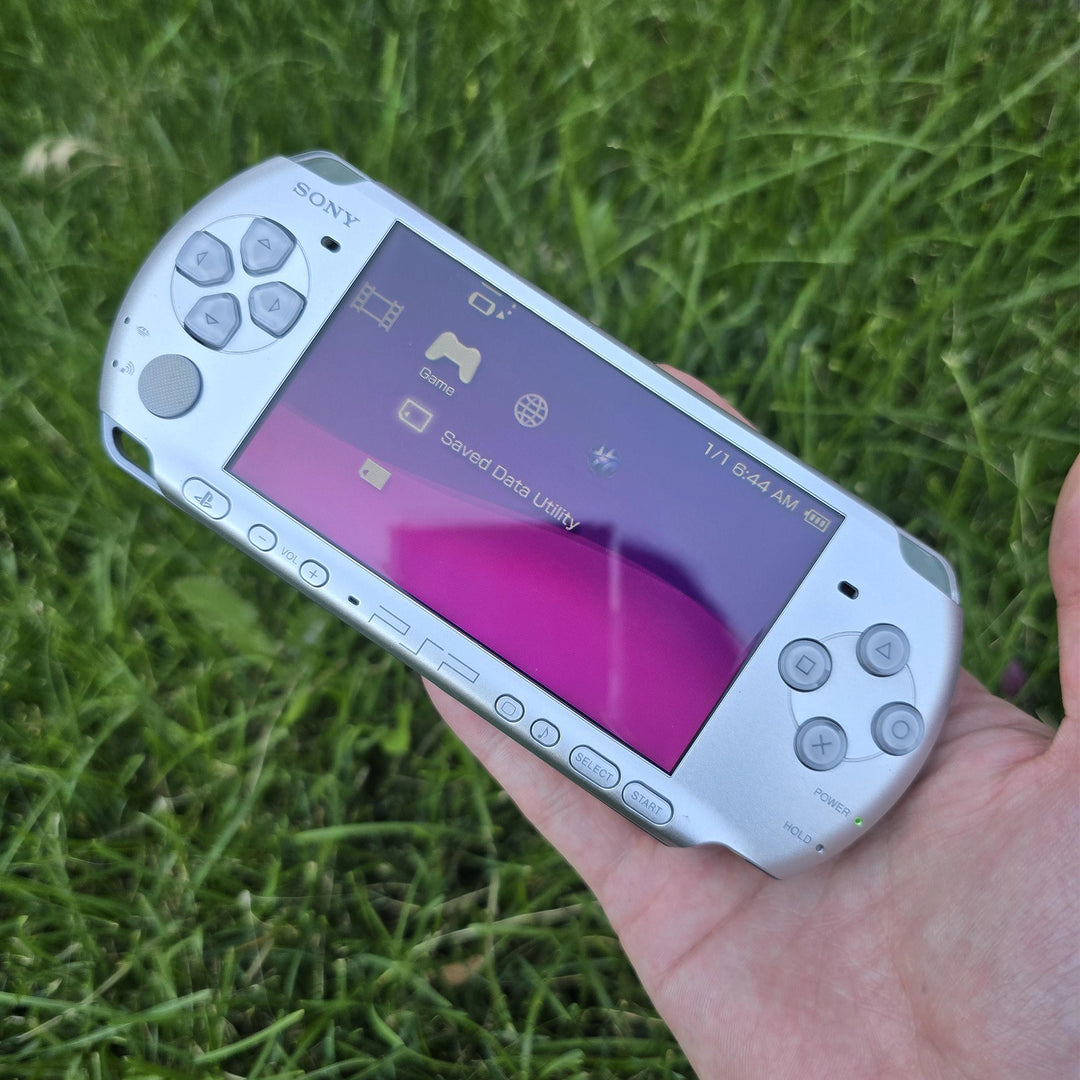 PlayStation Portable PSP 3000 Console