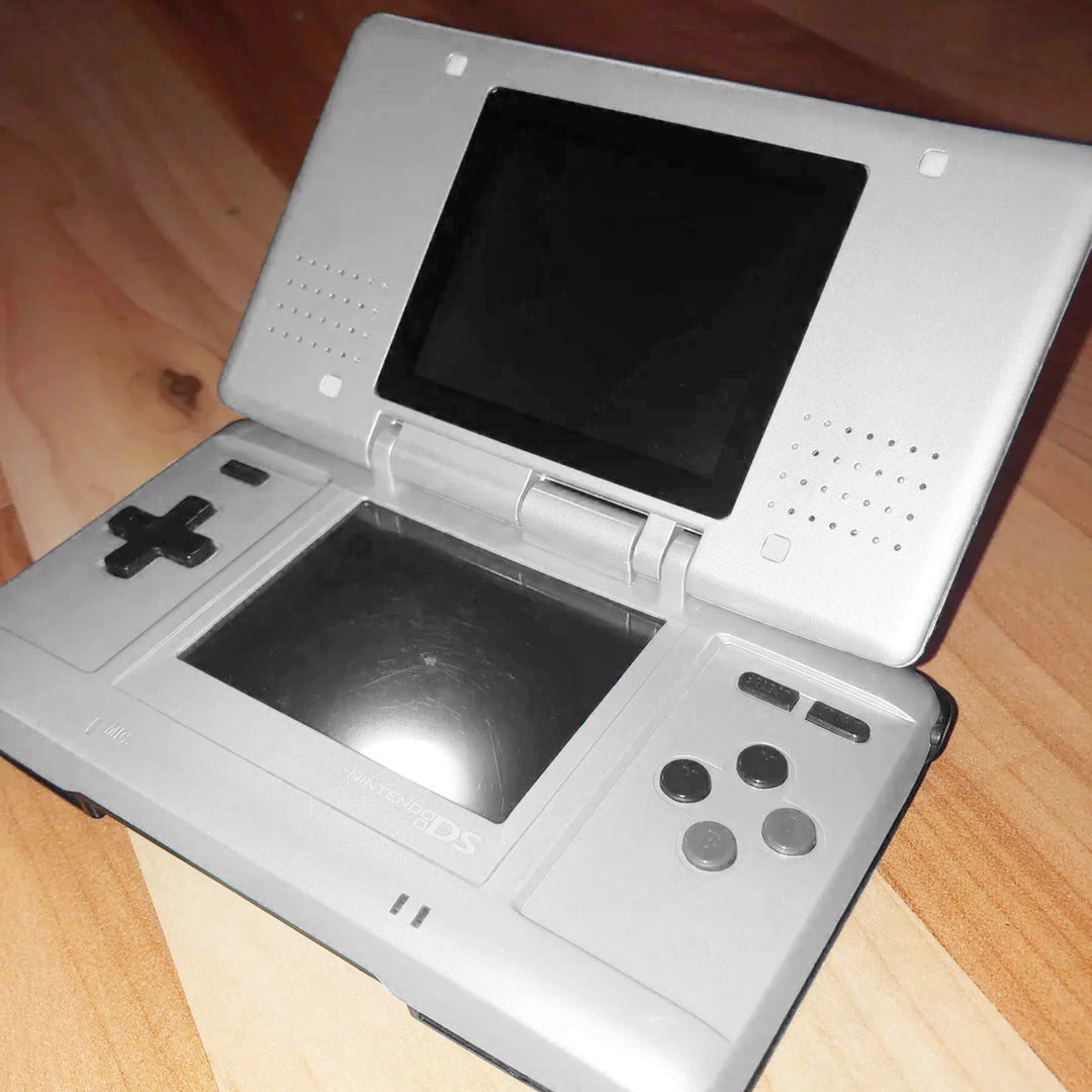 Nintendo DS Lite Console: New Super Mario Bros