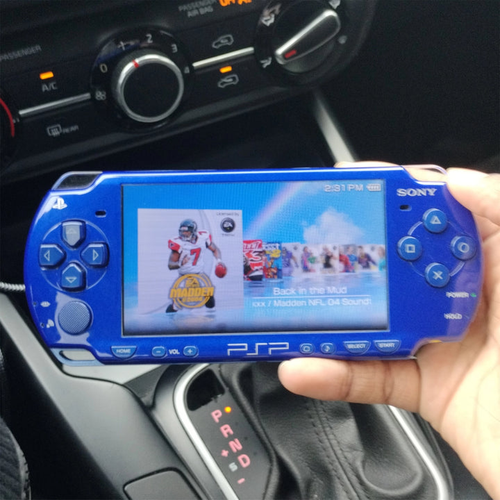 PlayStation Portable PSP 2000 Console Blue GamePlay