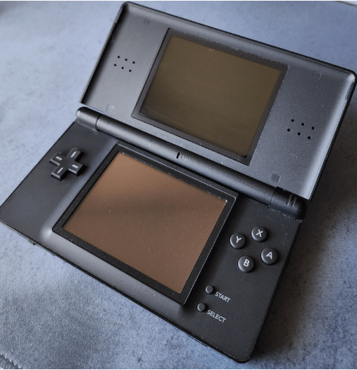 Nintendo DS Lite Console: New Super Mario Bros