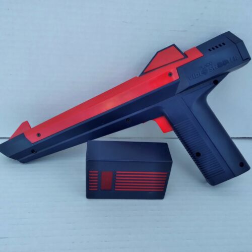 Pistola de videojuegos Placo de Nintendo NES con receptor (Retro Fam)