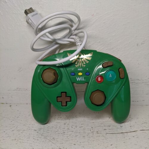 Nintendo Wii U Zelda Green Wired Fight Pad Controller (Retro Fam)