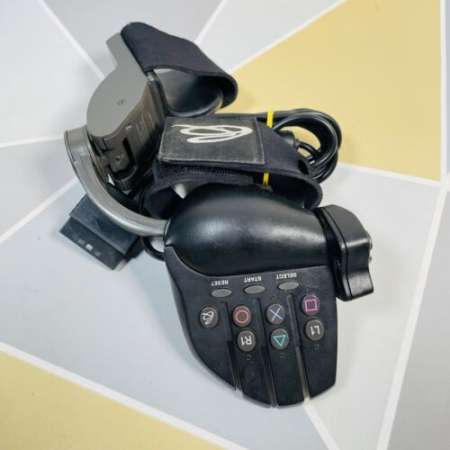 PS1 Playstation 1 Reality Quest Glove (Retro Fam)