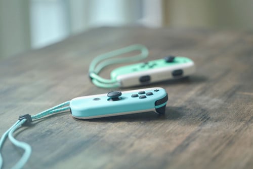 Console Switch Animal Crossing : New Horizons Edition (Retro Fam)