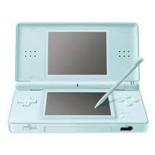 Nintendo DS Lite Console: Mario Kart - White (Retro Fam)