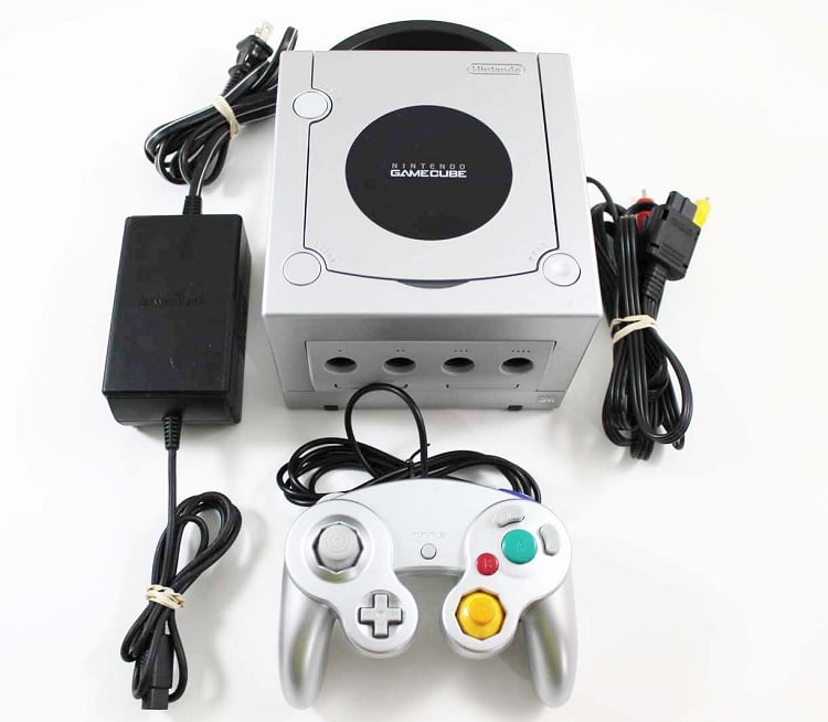 Consola Nintendo Gamecube - Plateada (Retro Fam)