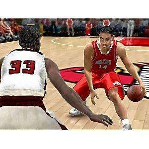 College Hoops 2K7 - PS2 Game (Retro Fam) - Image 3