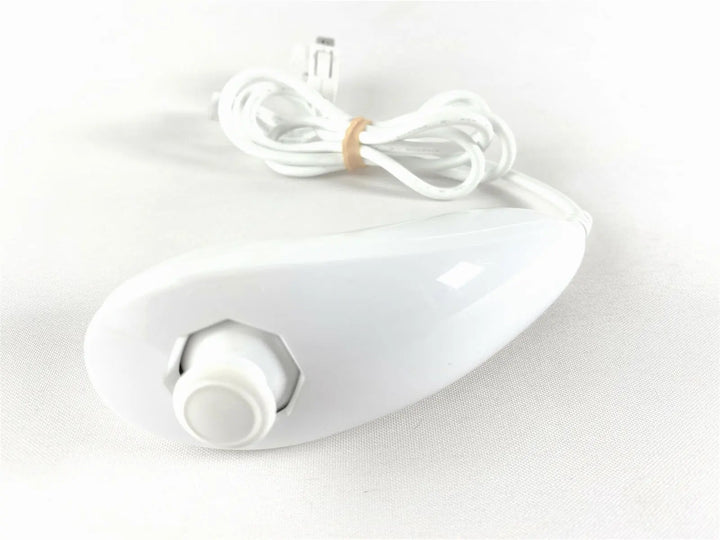 White Nintendo wii nunchuk (Retro Fam)