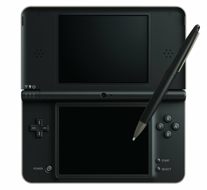 Nintendo DSi XL Console